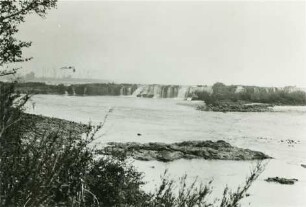 Wasserfall "Salto dos Patos" des Rio Grande in der Nähe von Icém