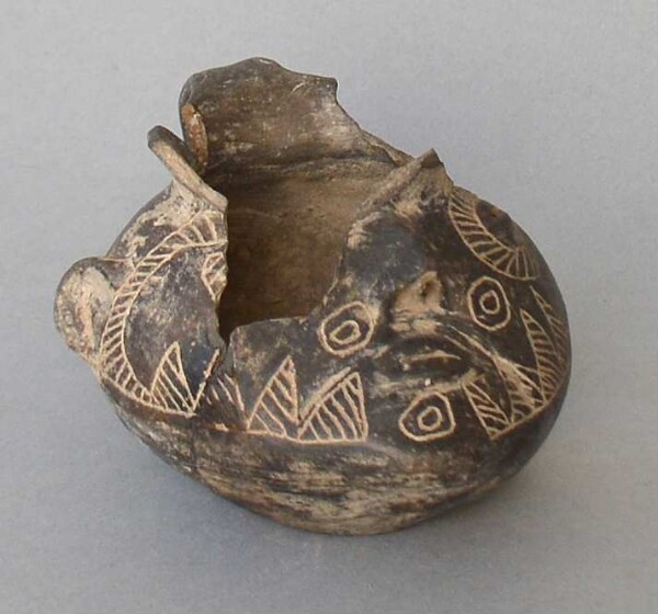 Clay vessel