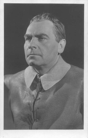 Rollenporträt Willi Kleinoschegg. Fotografie (Weltpostkarte) von Reinhard Berger. Schauspielhaus Dresden, um 1940
