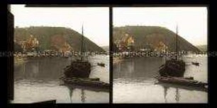 Blick vom Rhein zum Kranenberg, Andernach