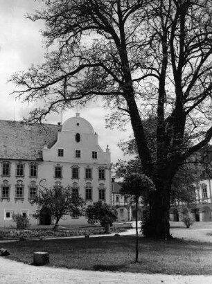 Ehemaliges Konventsgebäude