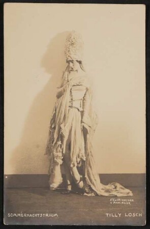 Die Tänzerin Tilly Losch in Shakespeares "Ein Sommernachtstraum" in Max Reinhardts Inszenierung