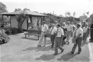 Kleingartenanlage "Albgrün". Bewerbung um den Titel "Mustergültige Anlage" im 14. Bundeswettbewerb "Der Garten in deutschen Städten und Gemeinden"