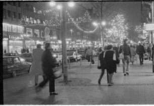 Frankfurt: Weihnachtliche Kaiserstraße