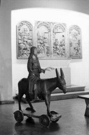Colmar: Tryptichon aus Bergheim, vermtlich Veith-Wagner, davor Christus auf Eselin