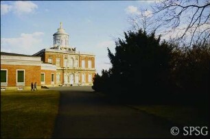 Potsdam, Neuer Garten, Marmorpalais und umliegender Garten.