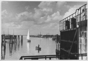 Glückstadt Außenhafen
