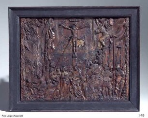 Relief mit der Kreuzigung Christi