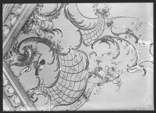 Potsdam, Stadtschloss, Arbeits- und Schlafzimmer Friedrich II., R.:6, Eckdetail der Decke.