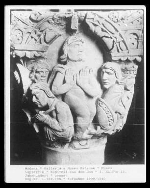 Kapitell aus dem Dom