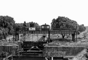 Erhöhungen der Schleuse Herne-West/Rhein-Herne Kanal