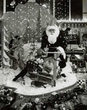 Schaufensterdekoration (Spielwaren) zu Weihnachten