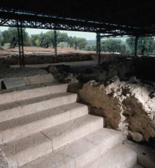 Pylos. Nestorpalast. Nordost-Treppe zwischen Korridor und Obergeschoss des Hauptgebäudes, 1300-1200 v. Chr.