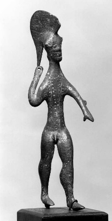 Etruskische Statuette eines speerschleudernden Kriegers