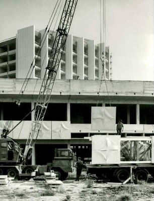 Unfallklinik, 1966