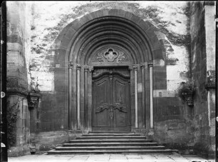 Bronnbach Kloster Klosterkirche (1157-1222) Westfassade Mittelportal