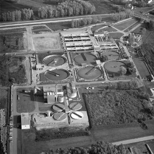 Klärwerk Karlsruhe. Ausbau zu einer vollbiologischen Klärungsanlage