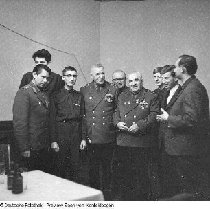 Komsomoldelegation mit W. Mocke, Sign. 80/20