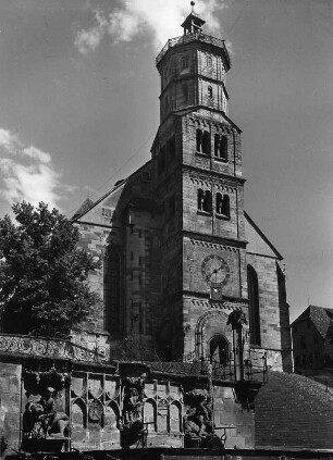 Schwäbisch Hall. Stadtpfarrkirche Sankt Michael (Weihe 1156, Neubau 1427-1456; Konrad von Nürnberg). Turmfront