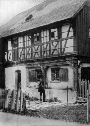 Huf-David-Haus : Steinbach. Fachwerkhaus (heute nach Totalumbau Hauptstraße 93)