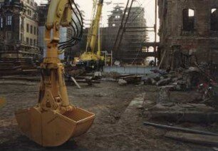 Dresden-Altstadt. Wiederaufbau des Taschenbergpalais, aufgenommen 1993