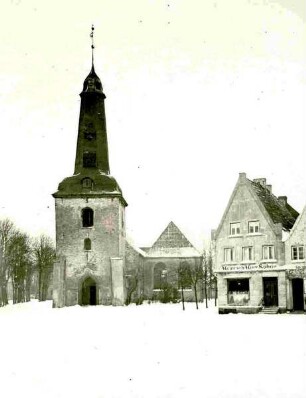 Kirche und Markplatz von Glückstadt im Schnee am 24.02.1924