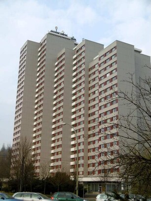 Berlin: Hochhaus Platz der Vereinten Nationen 1-2