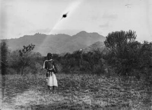 Männerportrait : Portrait eines Mannes in der Steppe des Pare-Gebirges