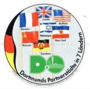 Aufkleber mit Werbung für die 7 Partnerstädte Dortmunds (mit DDR-Flagge für Zwickau)