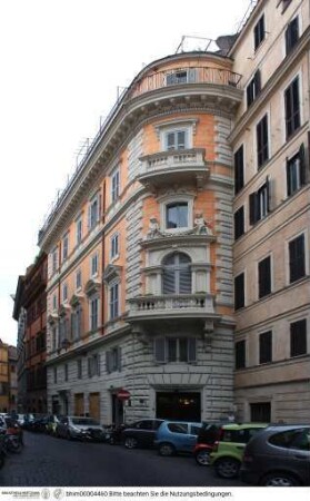 Palazzo in der Via di Piè di Marmo
