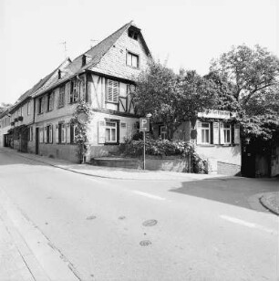 Oestrich-Winkel, Rheingaustraße 127