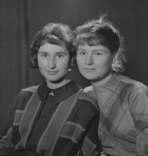 Doppelporträt zweier Frauen