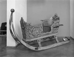 Bemalter Prunkschlitten