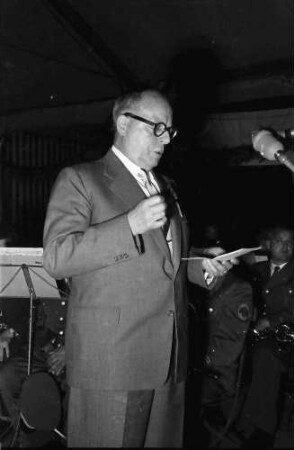 Freiburg: Stadtpräsident von Bern, Dr. Steiger