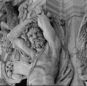 Dresden-Altstadt. Zwinger (1709-1728; M. D. Pöppelmann, B. Permoser). Wallpavillon, Herme