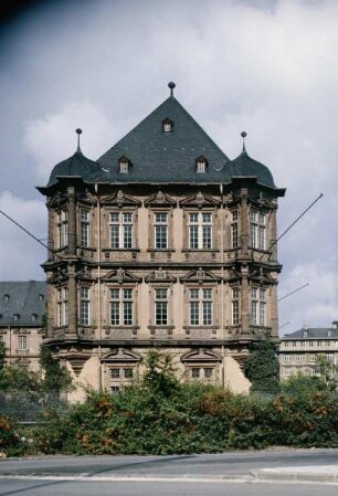 Ehemaliges Kurfürstliches Schloss