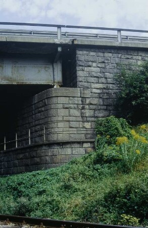 Alte Zwickauer, Muldebrücke