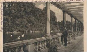 Fürstenweg (Rosengang) im Kurpark