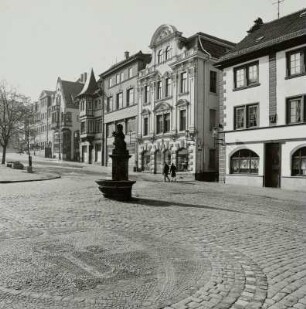 Gotha. Westseite des Hauptmarkts