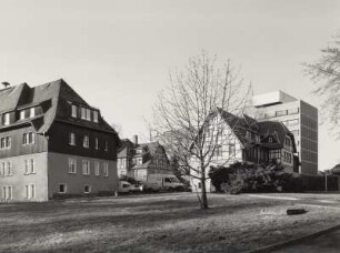 Mittweida, Internat/ Erziehungsheim : Mittweida, Internatsgebäude mit Grünanlagen, Am Landratsamt 3, Straßenansicht