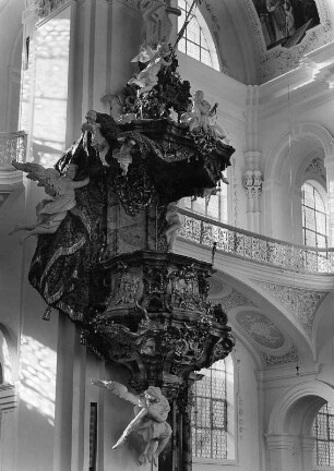 Kanzel : Kanzel. Holz, geschnitzt, farbig gefasst (1762-1765; F. Sporer). Weingarten Kreis Ravensburg, Sankt Martin von Tours und Sankt Oswald