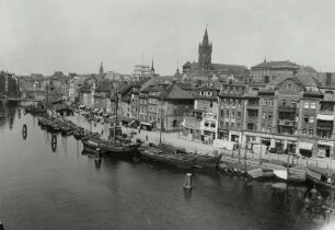 Königsberg, Neuer Pregel : Königsberg (Kaliningrad/Russland). Neuer Pregel. Blick über den Fischmarkt zum Schloßturm