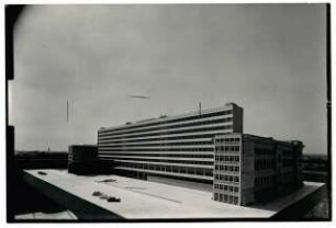 Technische Universität Berlin Hauptgebäude: Modellansicht von Westen nach Osten