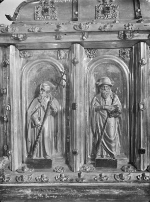 Sankt Andreas-Schrein — Die Längsseite mit den vier Kirchenvätern — Zwei Kirchenväter