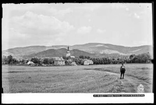 Schmiedeberg im Riesengebirge, Blick zur Kirche