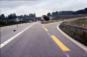 Ausfahrt Ost von Hauptfahrbahn Ost (Basel Richtung Karlsruhe)/Einfahrt in Tangente Südost (Basel Richtung Lörrach)