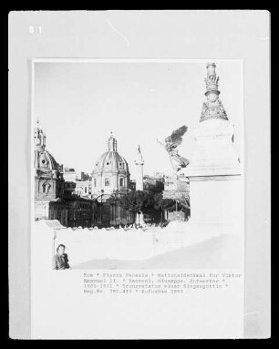 Monumento a Vittorio Emanuele II & Altare della Patria & Nationaldenkmal & Altar des Vaterlandes — Statue