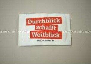 Brillenputztuch mit Wahlwerbung - "Durchblick schafft Weitblick" / www.sozialisten.de"