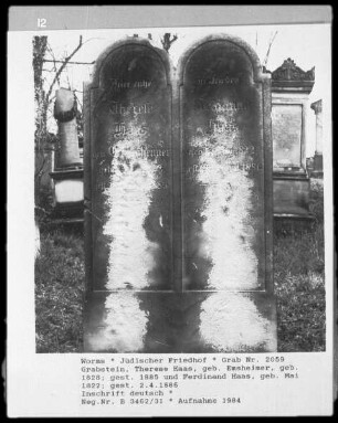 Grabstein von Therese Haas (geborene Emsheimer) (gestorben 1885) und Ferdinand Haas (gestorben 1886.04.02)