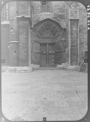 Bad Langensalza. Marktkirche St. Bonifatius (Baubeginn 13. Jh.). Westportal